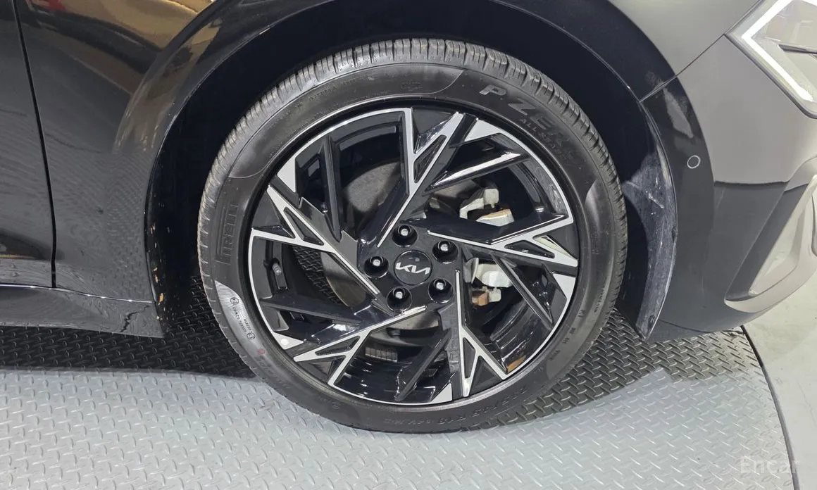 Фото 5 - Kia K5
