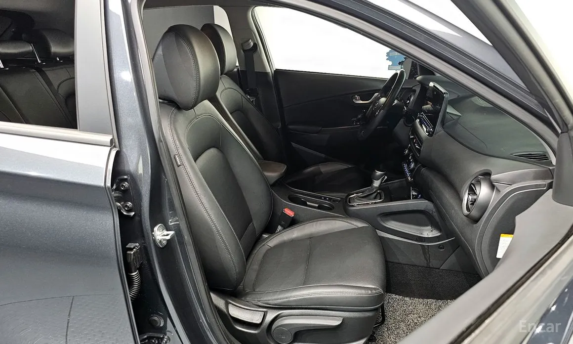 Фото 11 - Hyundai Kona