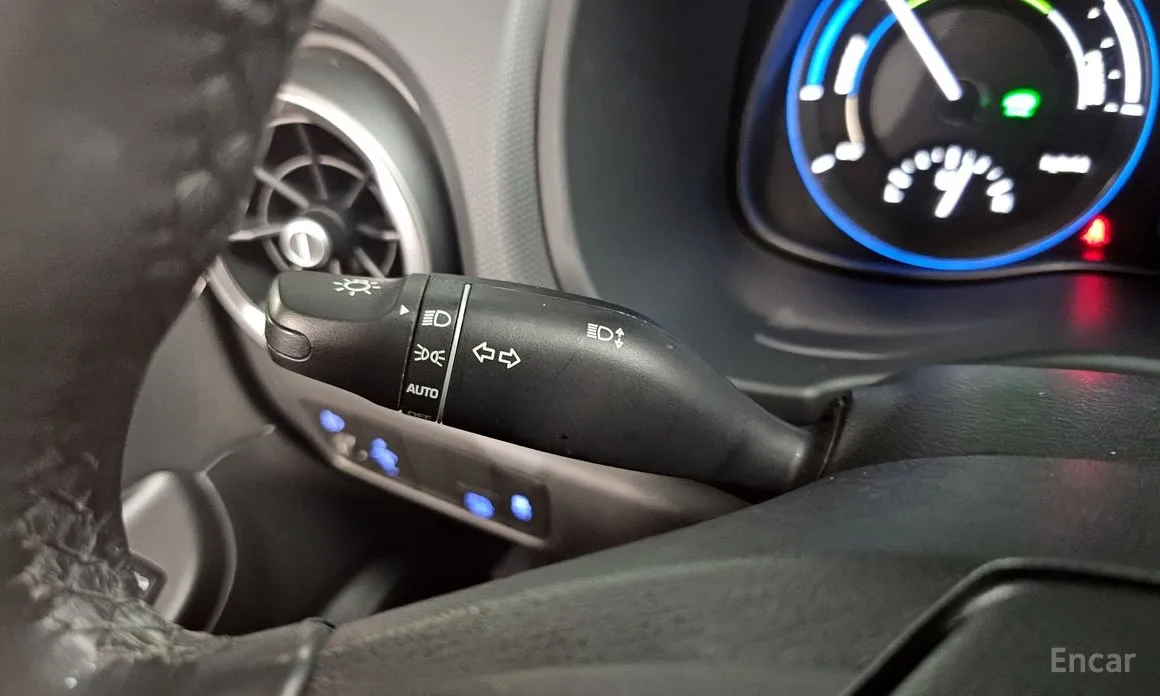 Фото 18 - Hyundai Kona