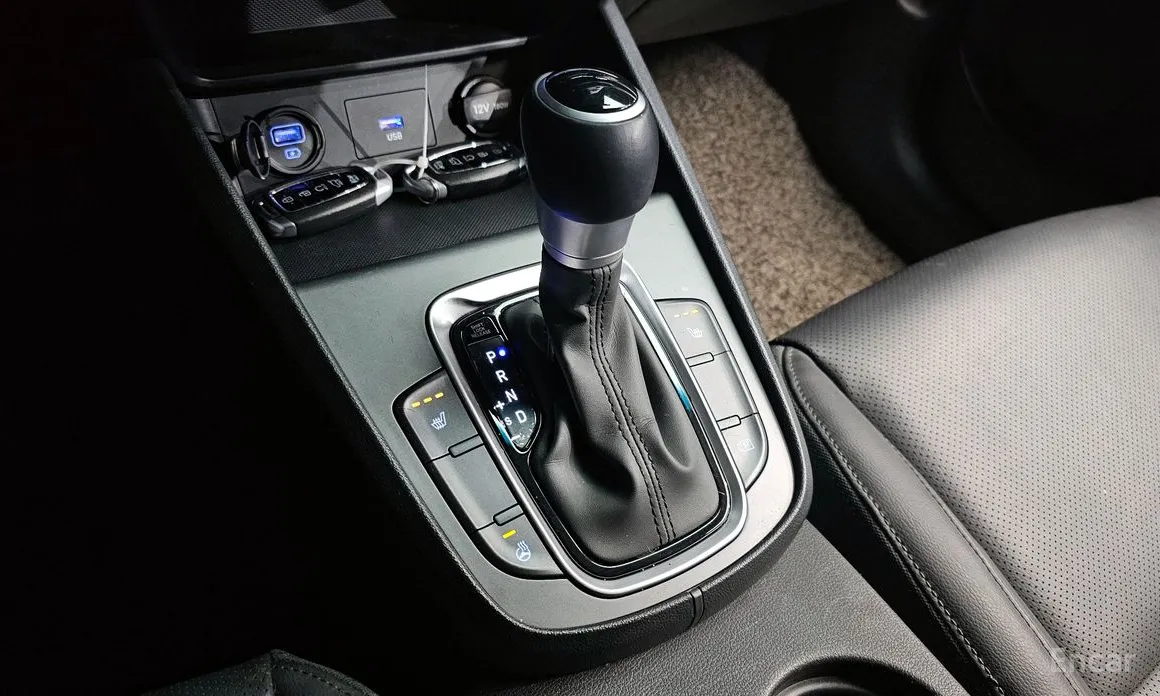 Фото 9 - Hyundai Kona