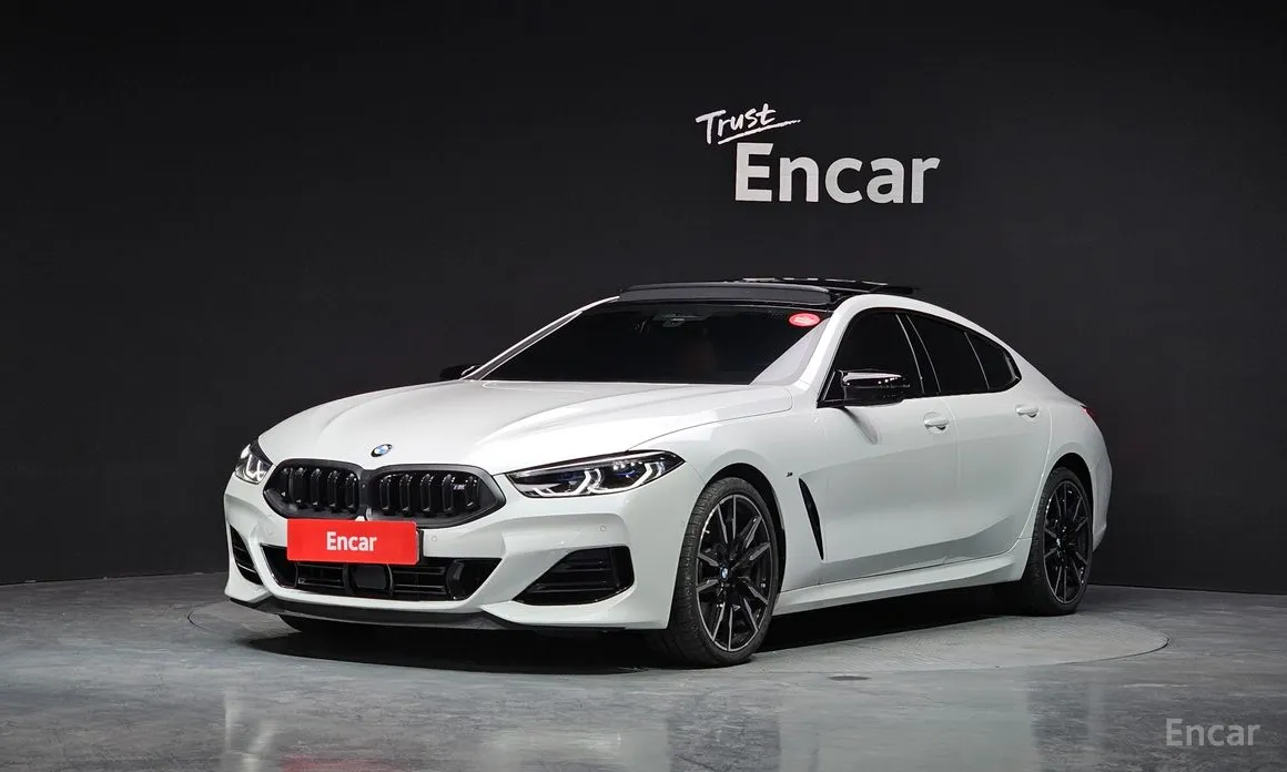 Фото 1 - BMW 8 Series