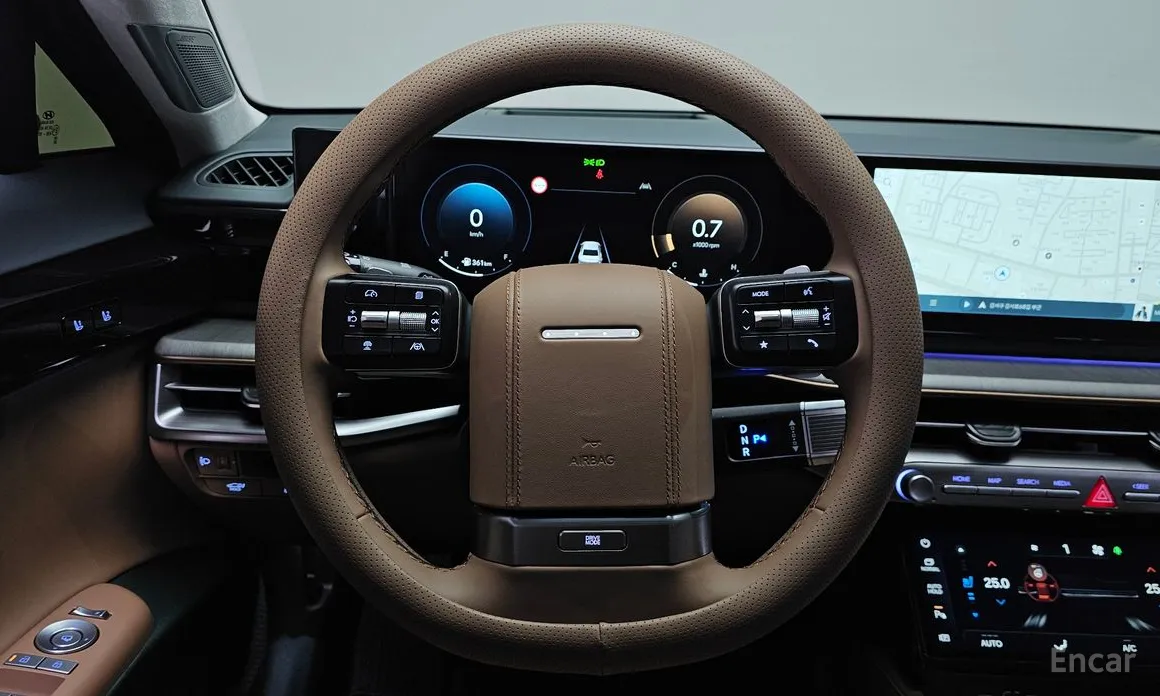 Фото 13 - Hyundai Grandeur