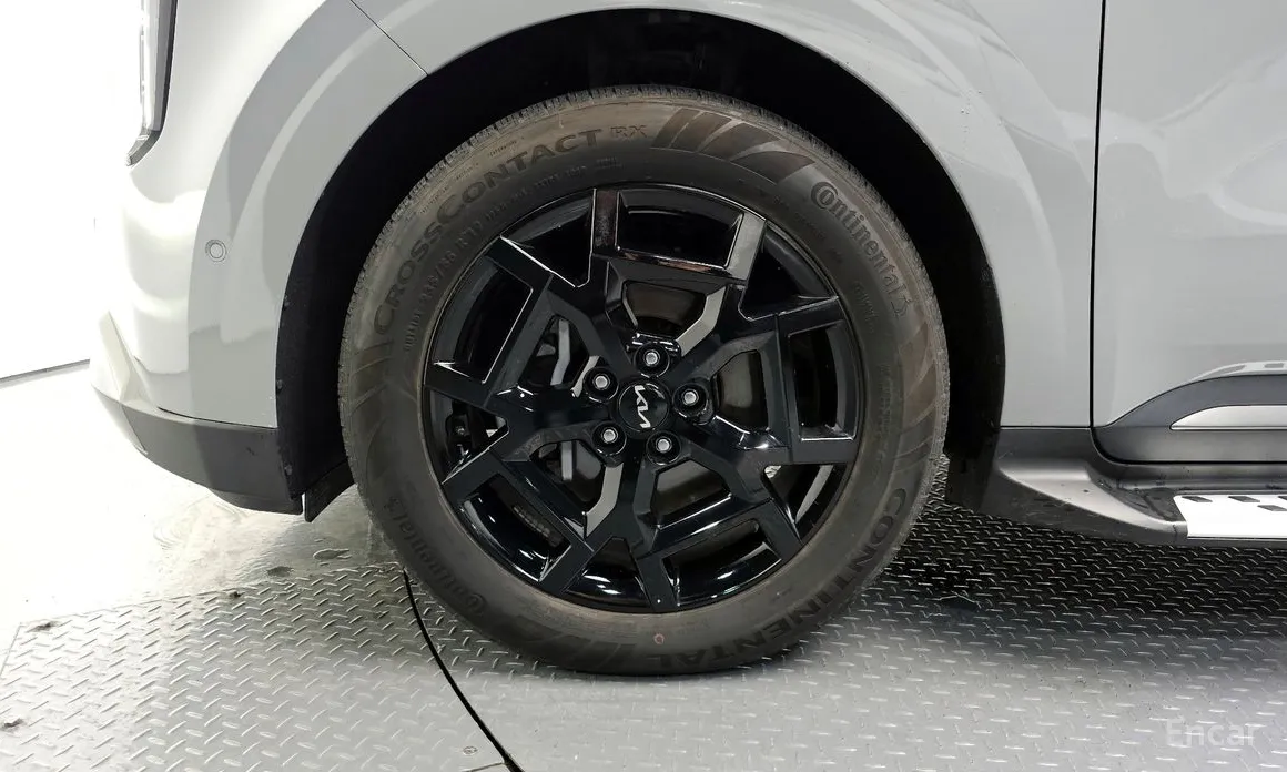 Фото 5 - Kia Carnival