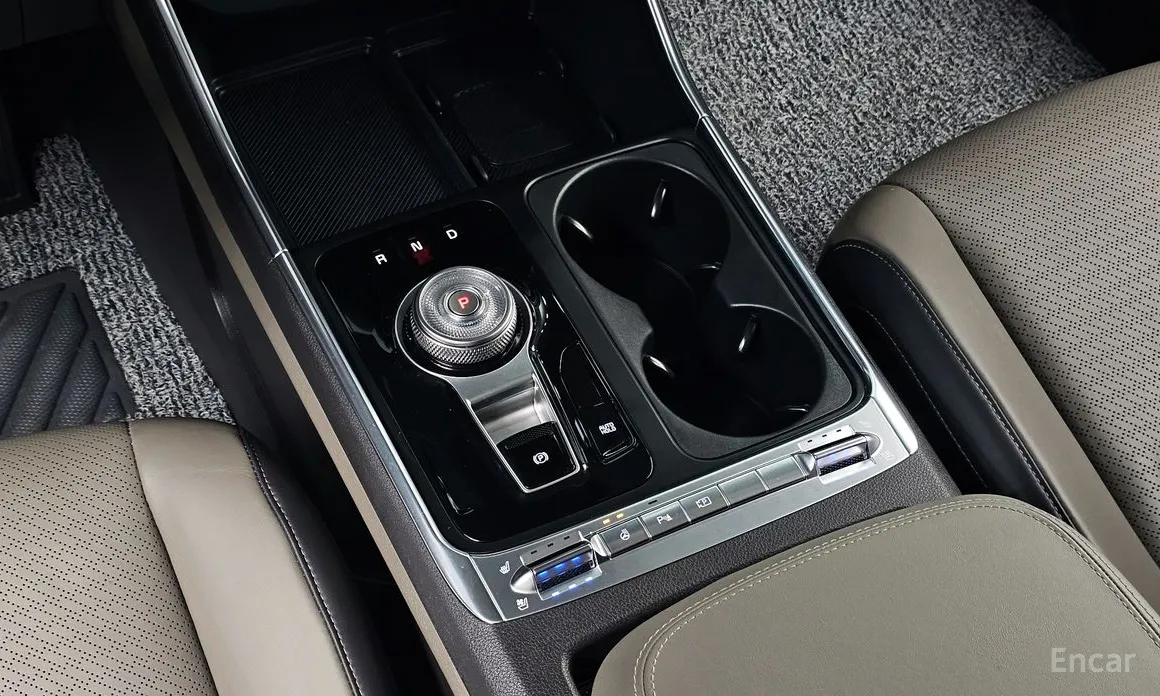 Фото 9 - Kia Carnival