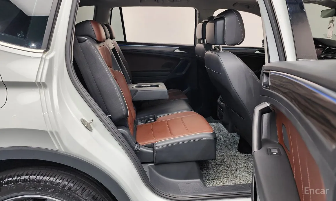 Фото 12 - Volkswagen Tiguan