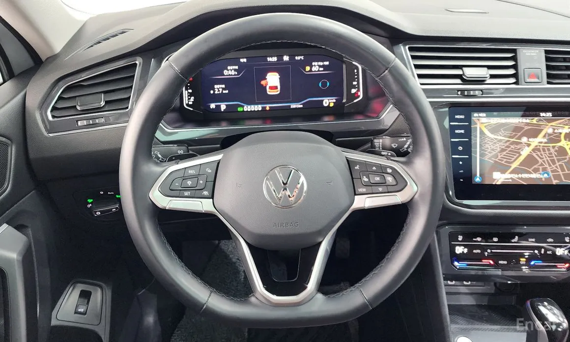 Фото 13 - Volkswagen Tiguan