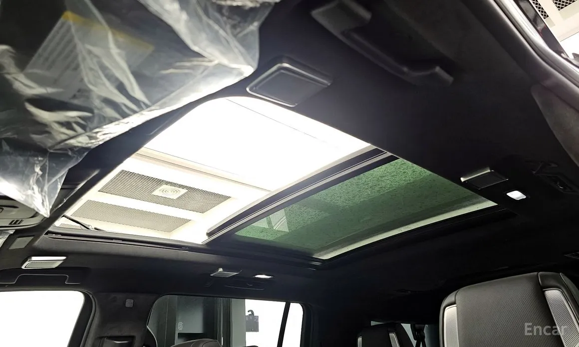 Фото 18 - Cadillac Escalade