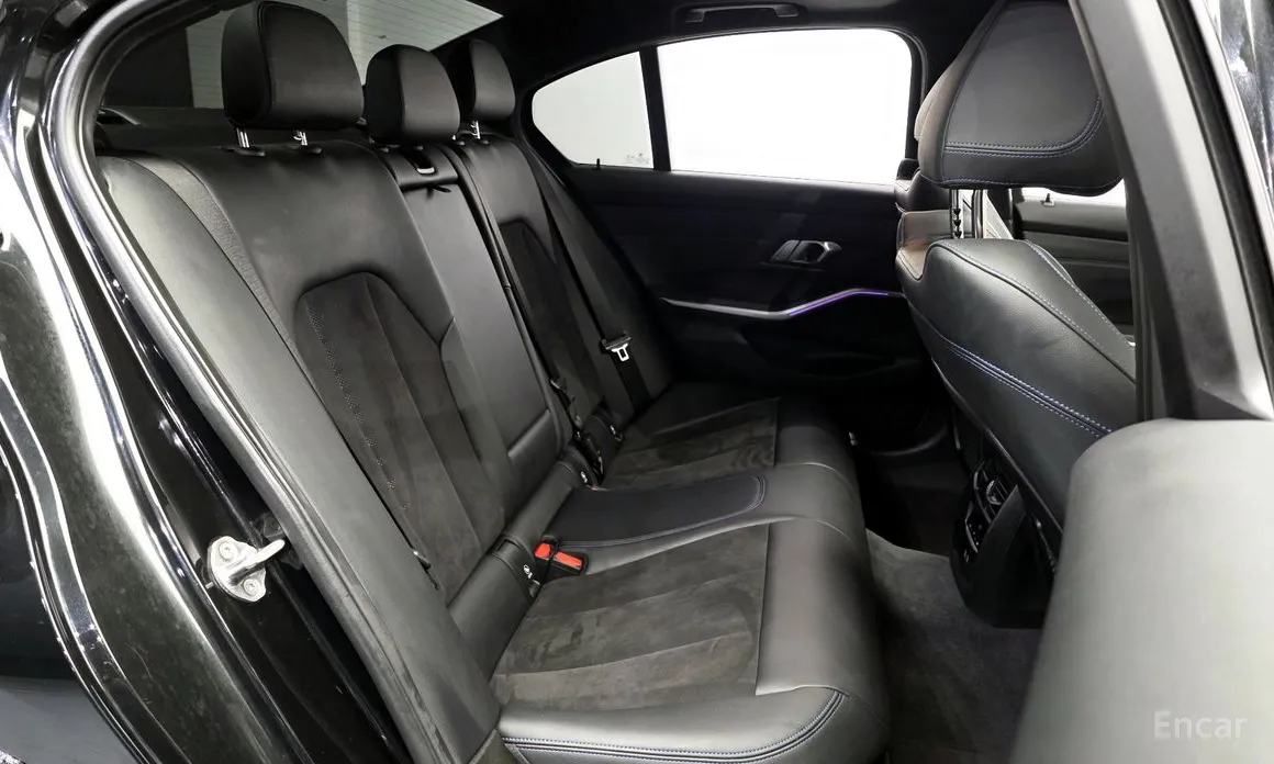 Фото 12 - BMW 3 Series