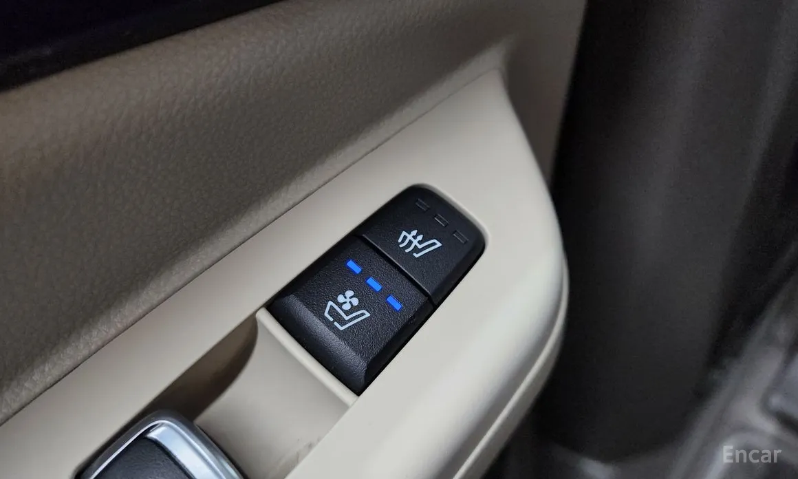 Фото 19 - Kia Carnival