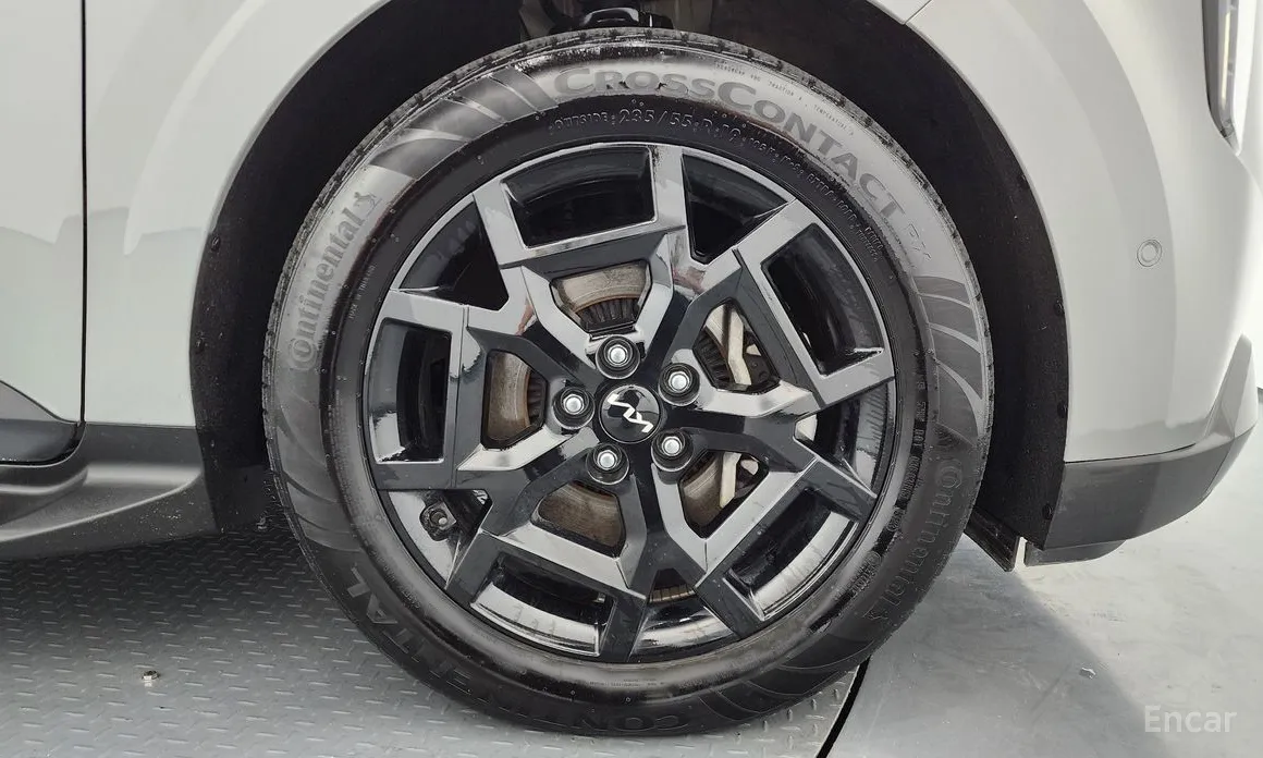 Фото 5 - Kia Carnival