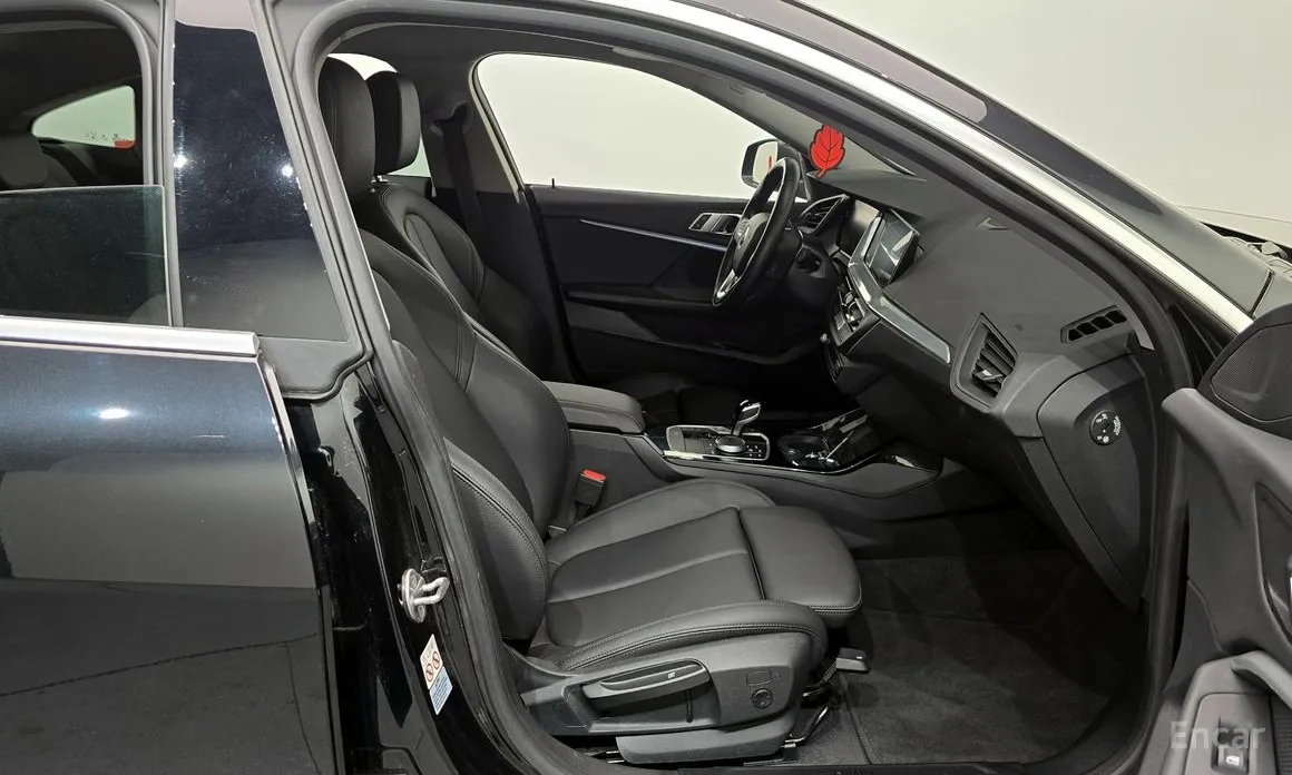 Фото 11 - BMW 2 Series