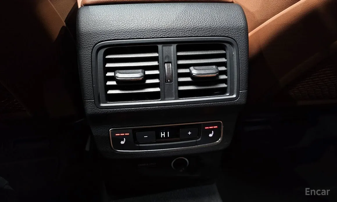 Фото 17 - Audi Q5