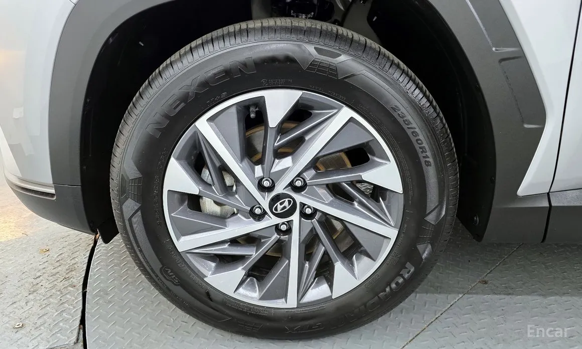 Фото 5 - Hyundai Tucson