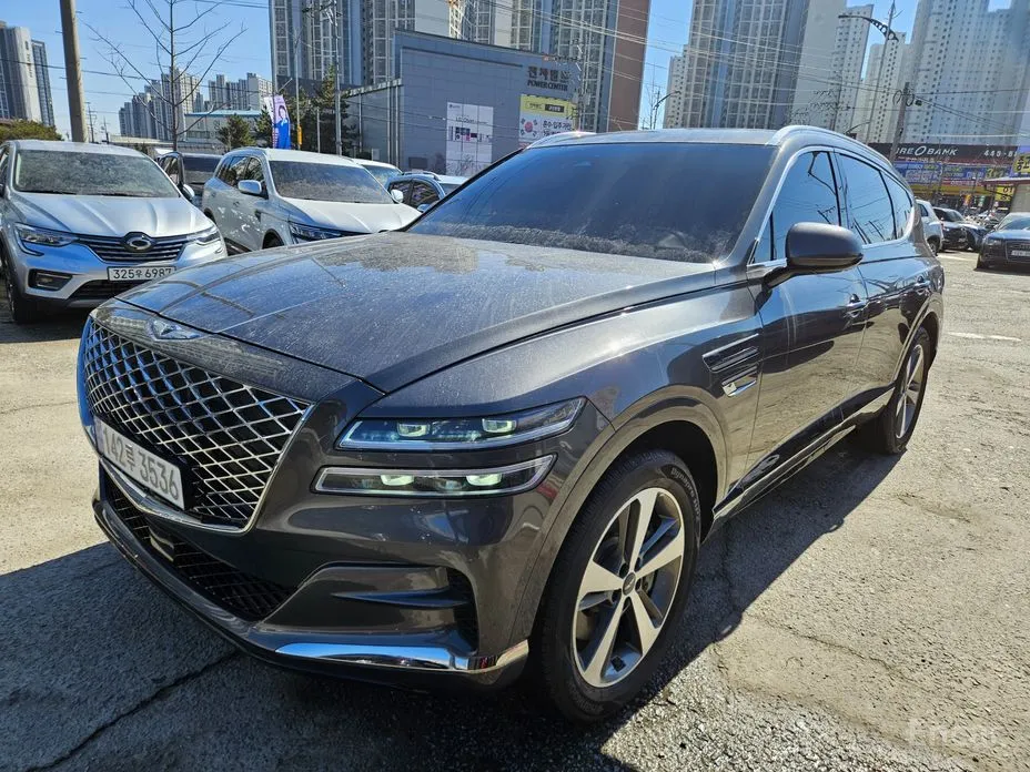 Фото 1 - Genesis GV80