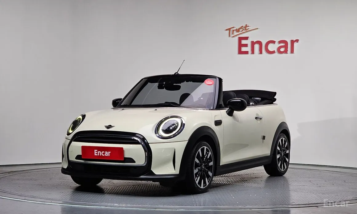 Фото 1 - Mini Cooper Convertible