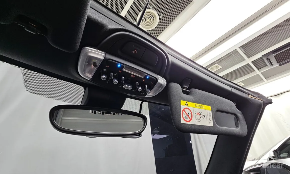 Фото 17 - Mini Cooper Convertible