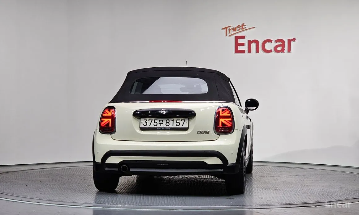 Фото 4 - Mini Cooper Convertible