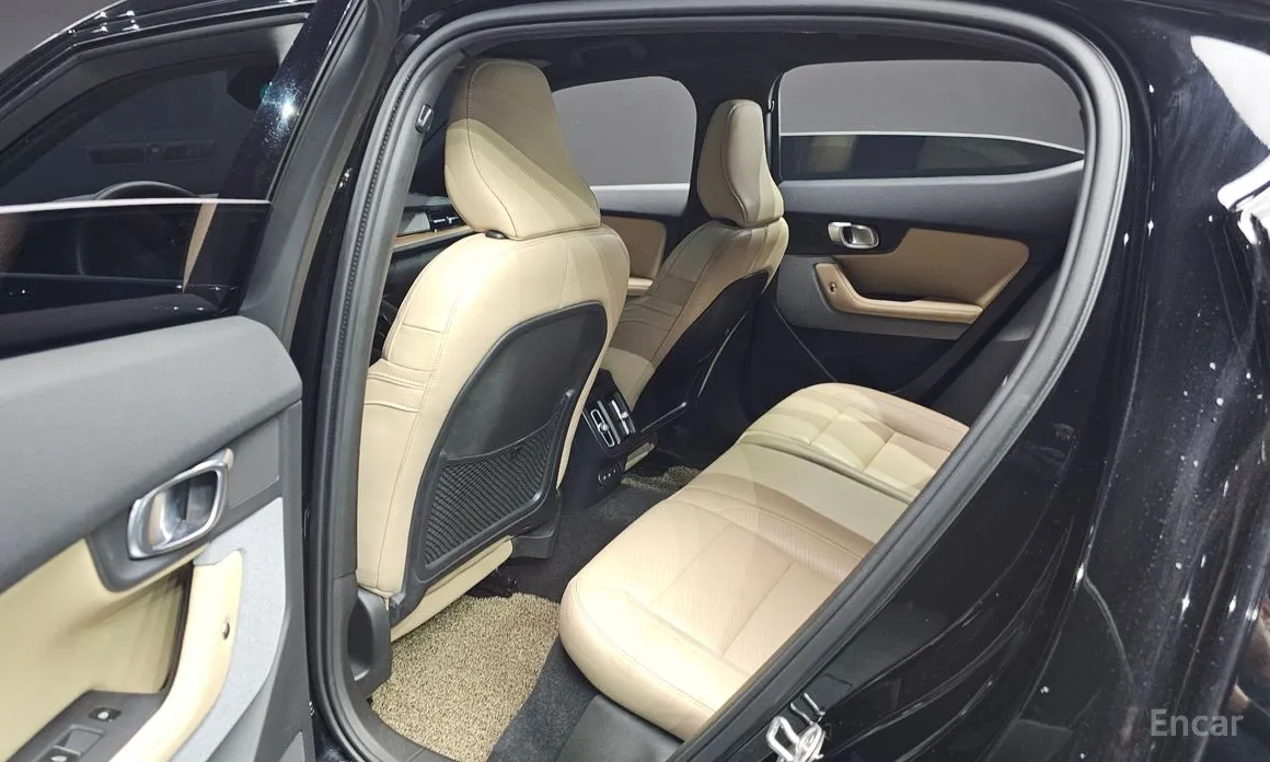 Фото 12 - Polestar 2