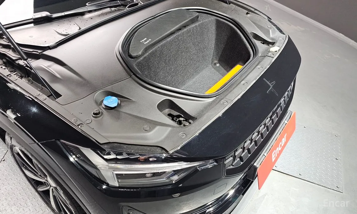 Фото 6 - Polestar 2