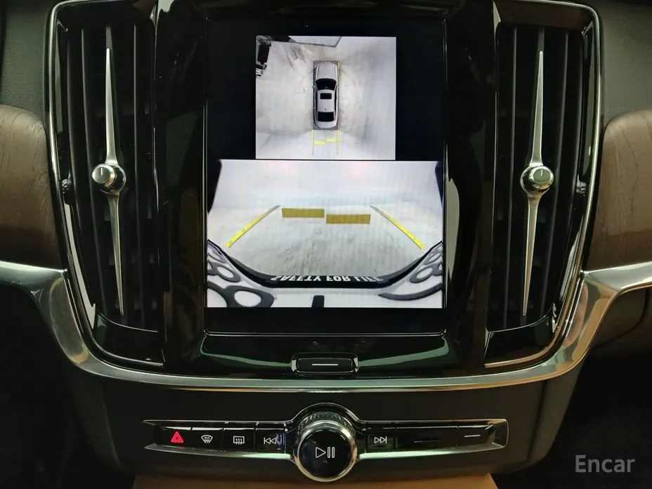 Фото 17 - Volvo S90