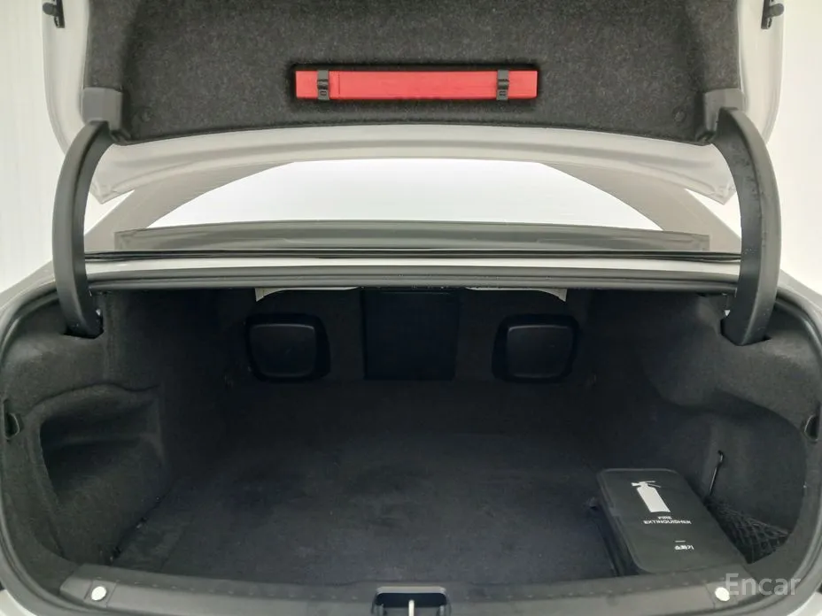 Фото 19 - Volvo S90