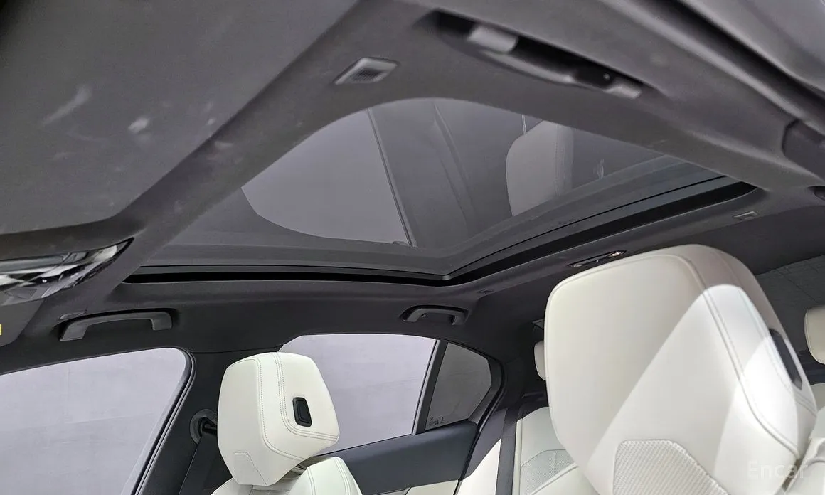 Фото 18 - BMW 5 Series