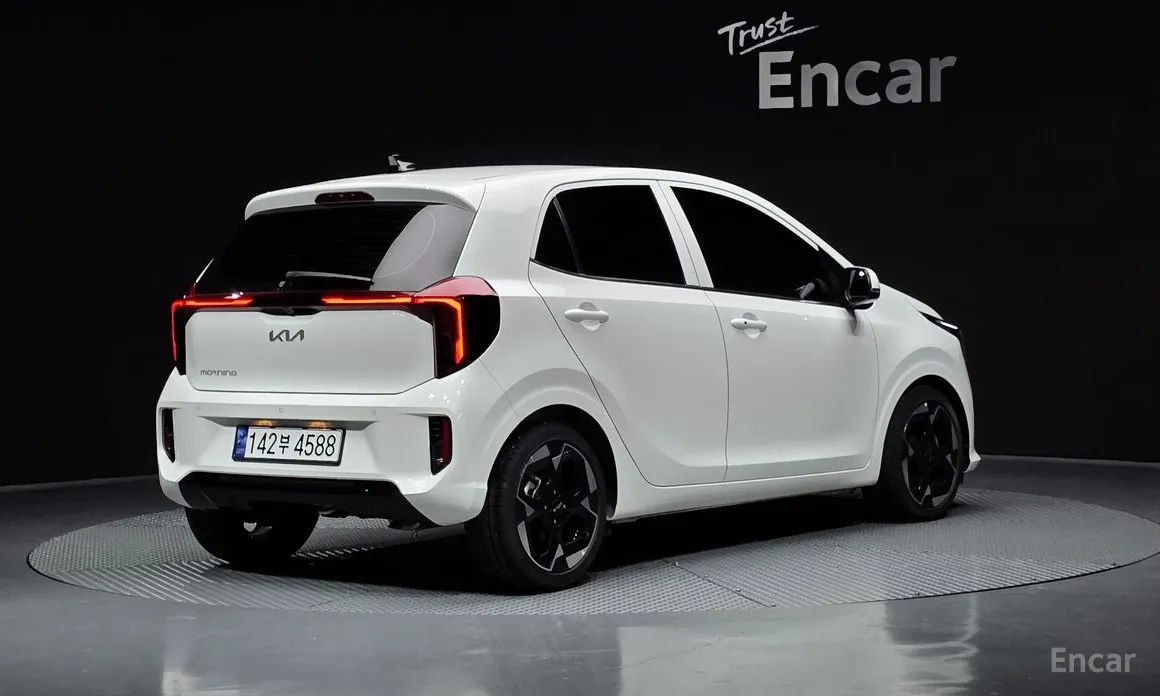 Фото 2 - Kia Morning