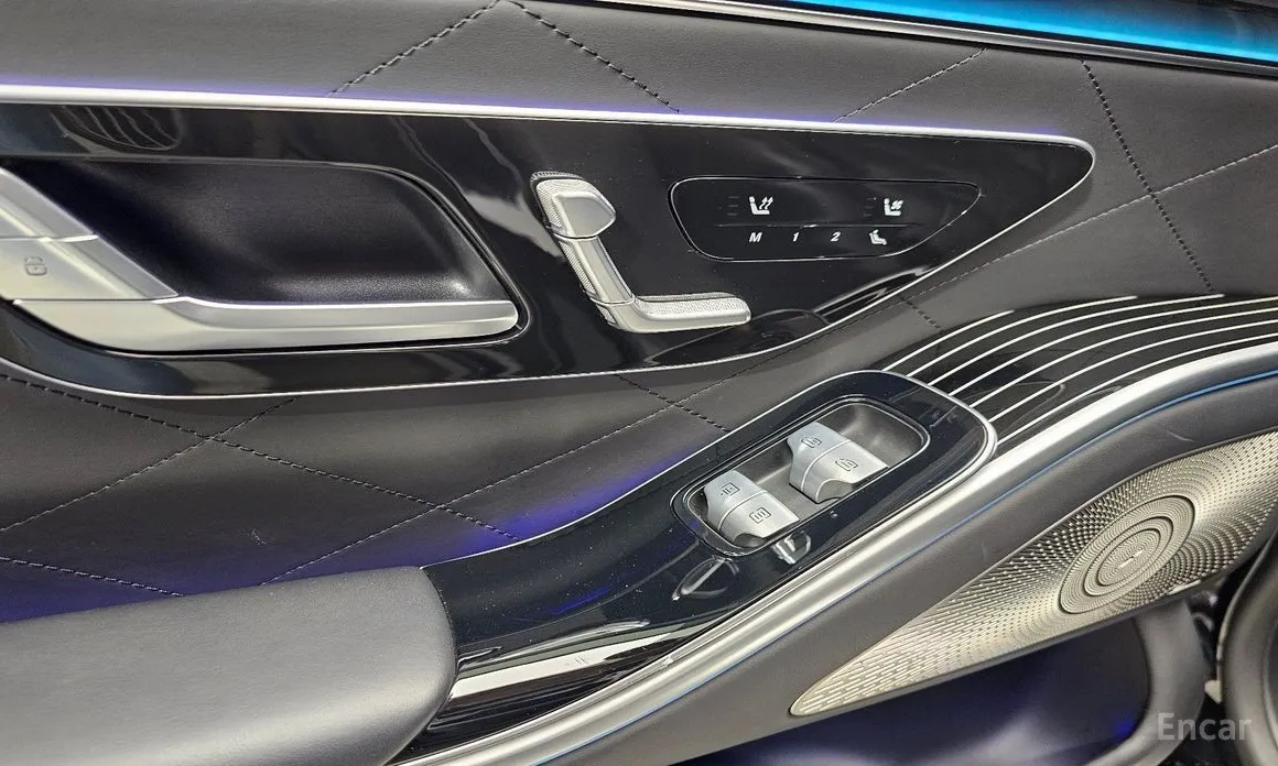 Фото 12 - Mercedes-Benz S-Class