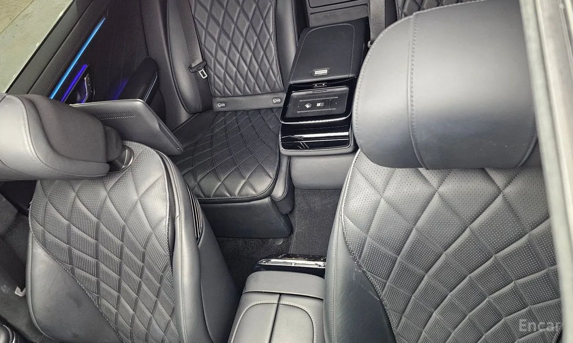 Фото 14 - Mercedes-Benz S-Class