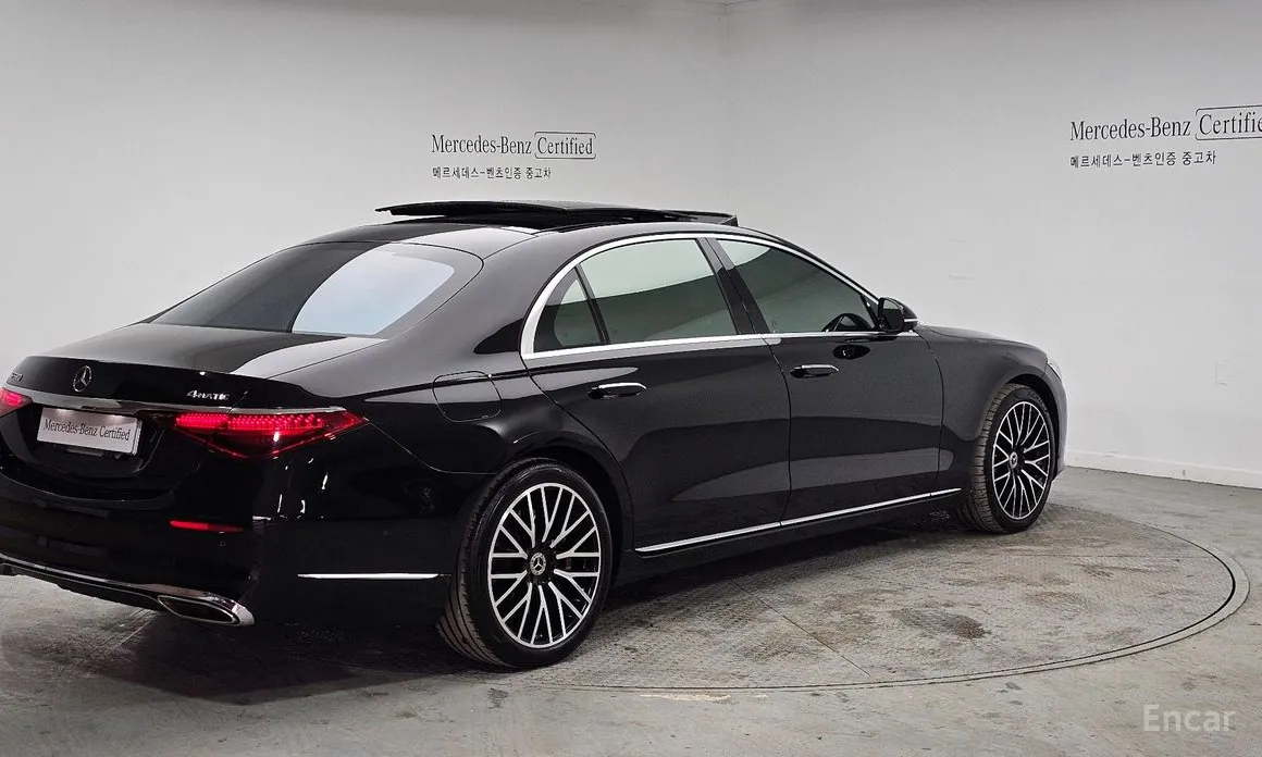 Фото 2 - Mercedes-Benz S-Class