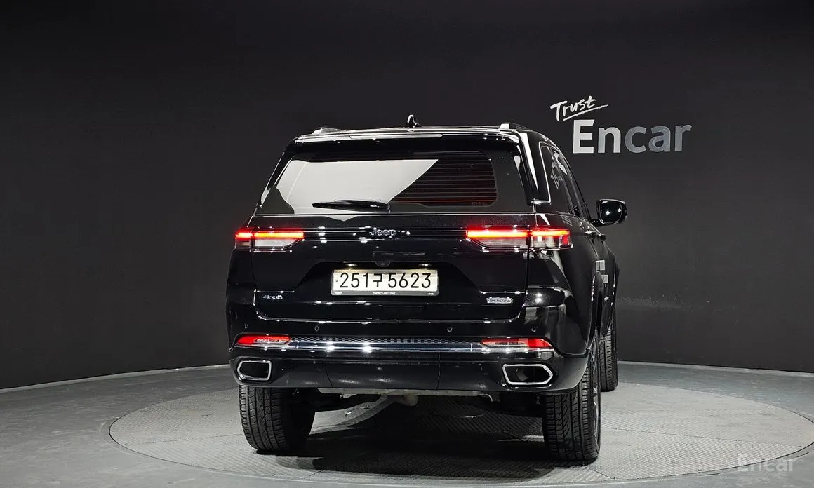 Фото 4 - Jeep Cherokee