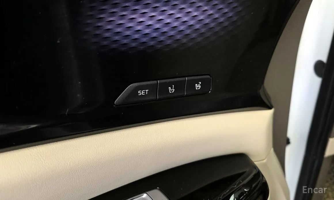 Фото 17 - Kia Carnival