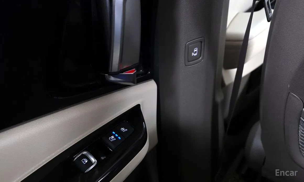 Фото 19 - Kia Carnival