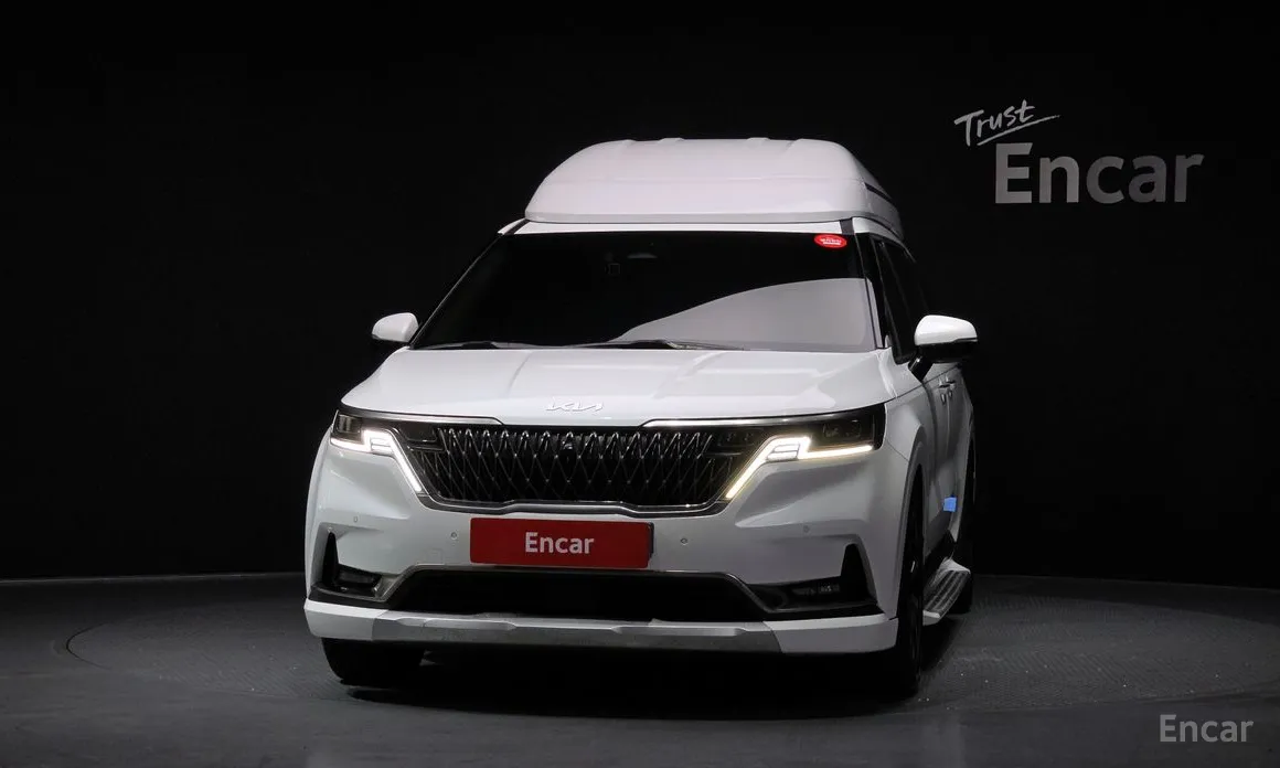 Фото 3 - Kia Carnival