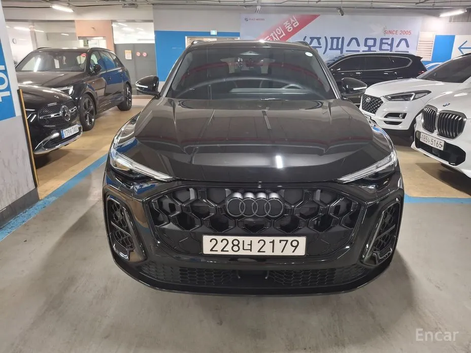 Фото 1 - Audi Q5