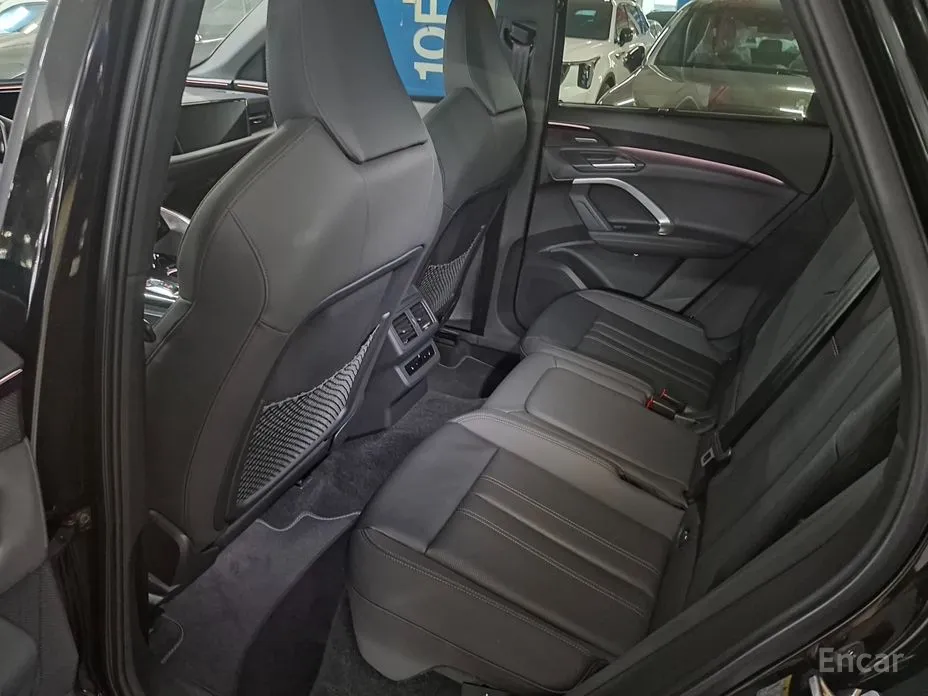 Фото 12 - Audi Q5