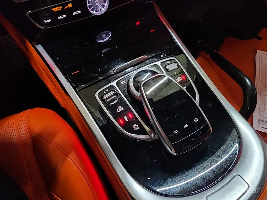 Фото 16 - Mercedes-Benz G-Class