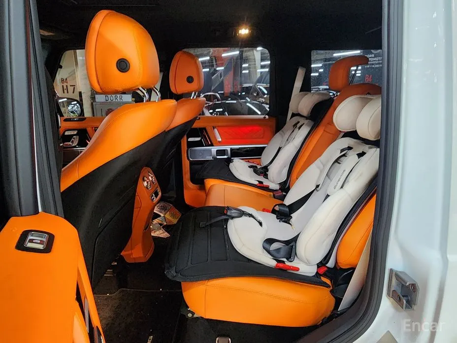 Фото 17 - Mercedes-Benz G-Class