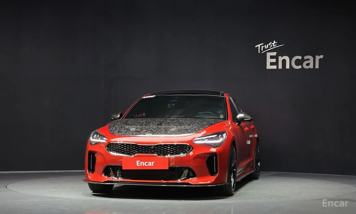 Фото 3 - Kia Stinger