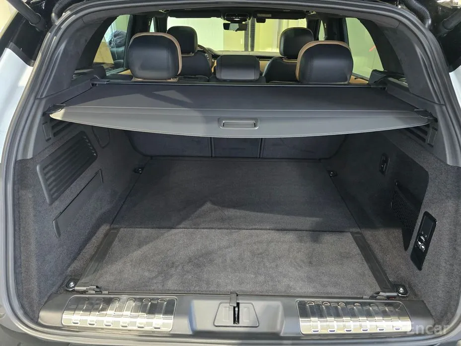 Photo 15 - Land Rover Range Rover Sport