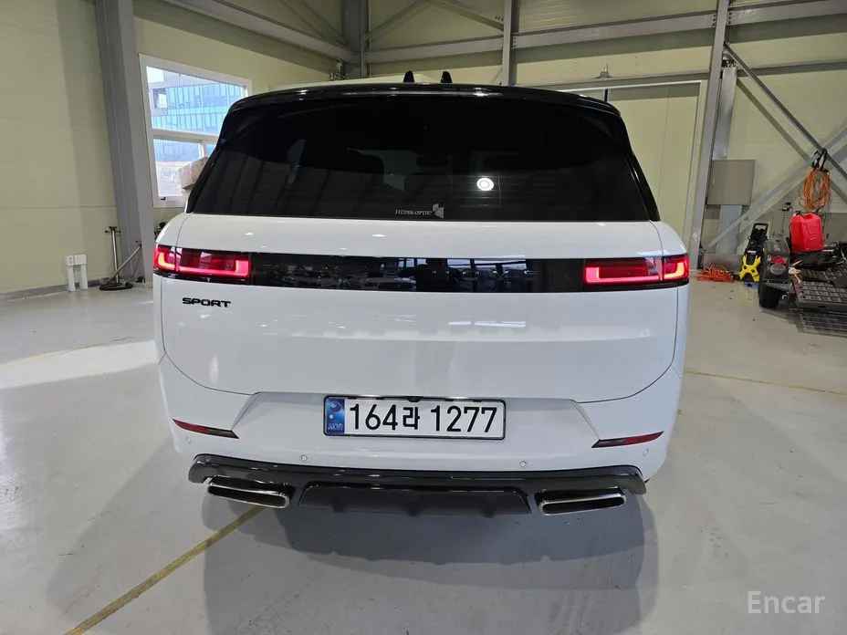 Photo 4 - Land Rover Range Rover Sport