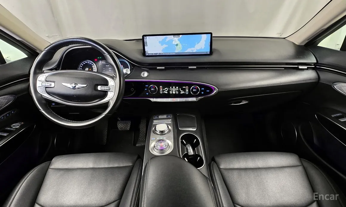 Фото 7 - Genesis GV70