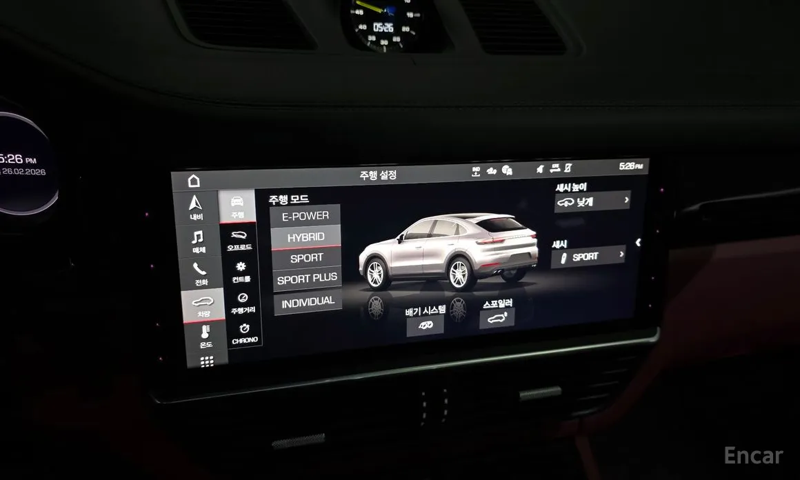 Фото 16 - Porsche Cayenne