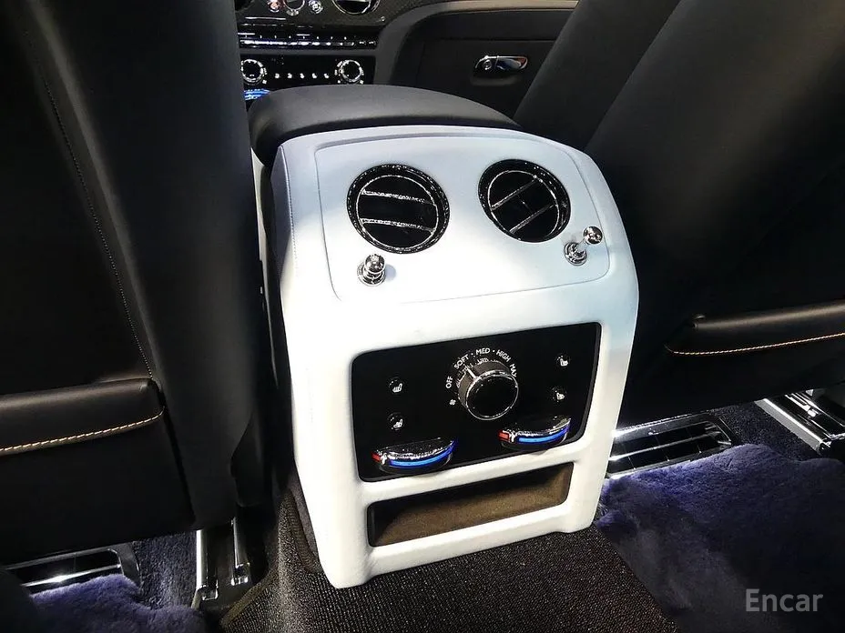 Фото 17 - Rolls-Royce Ghost