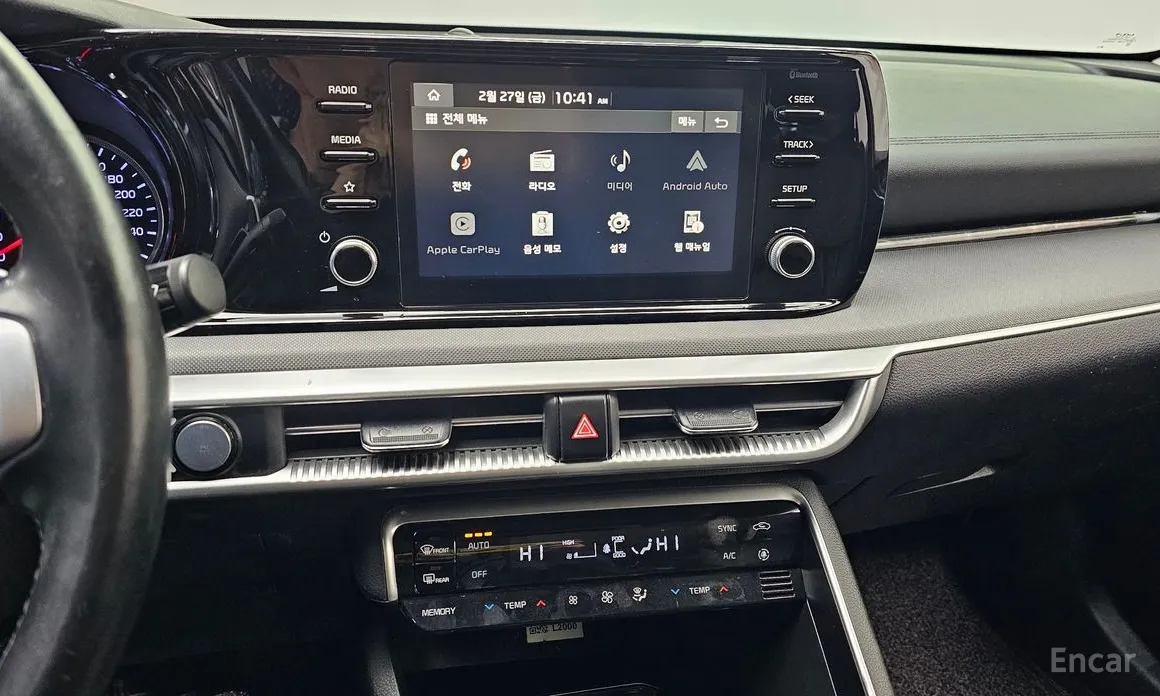 Фото 14 - Kia K5