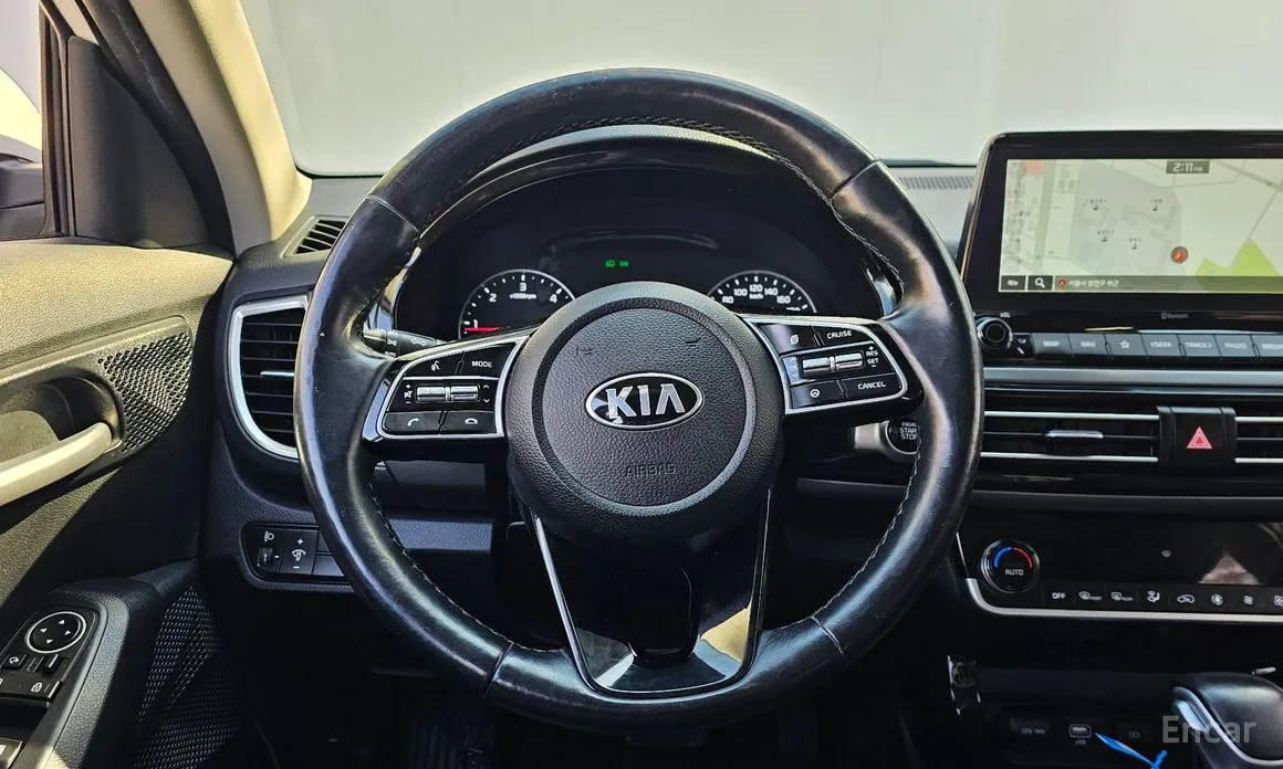 Фото 13 - Kia Seltos