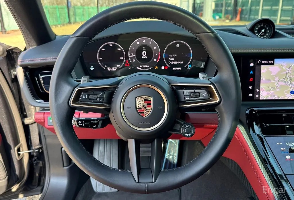 Фото 9 - Porsche Panamera