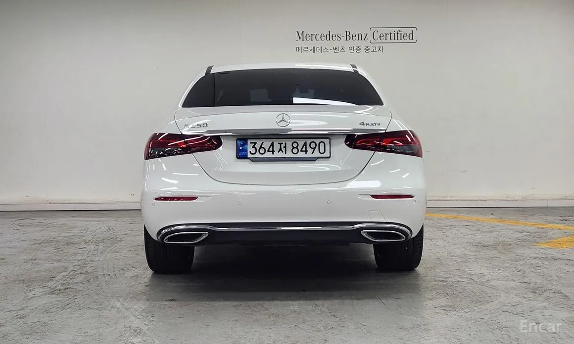 Фото 4 - Mercedes-Benz E-Class