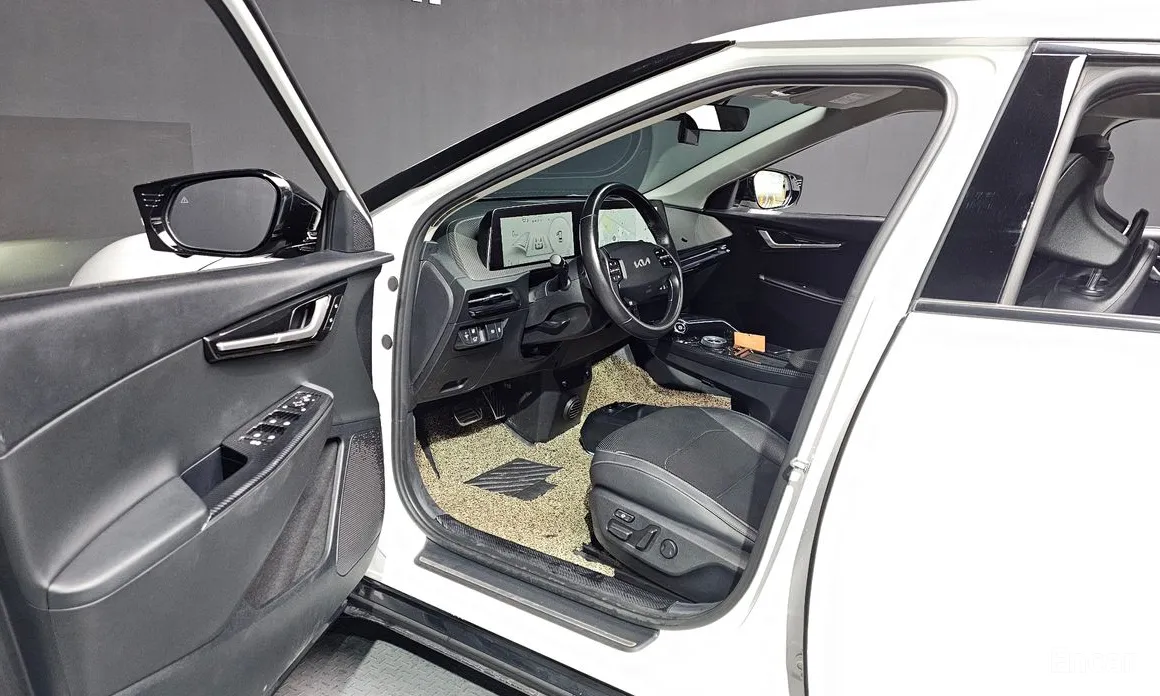 Фото 10 - Kia EV6
