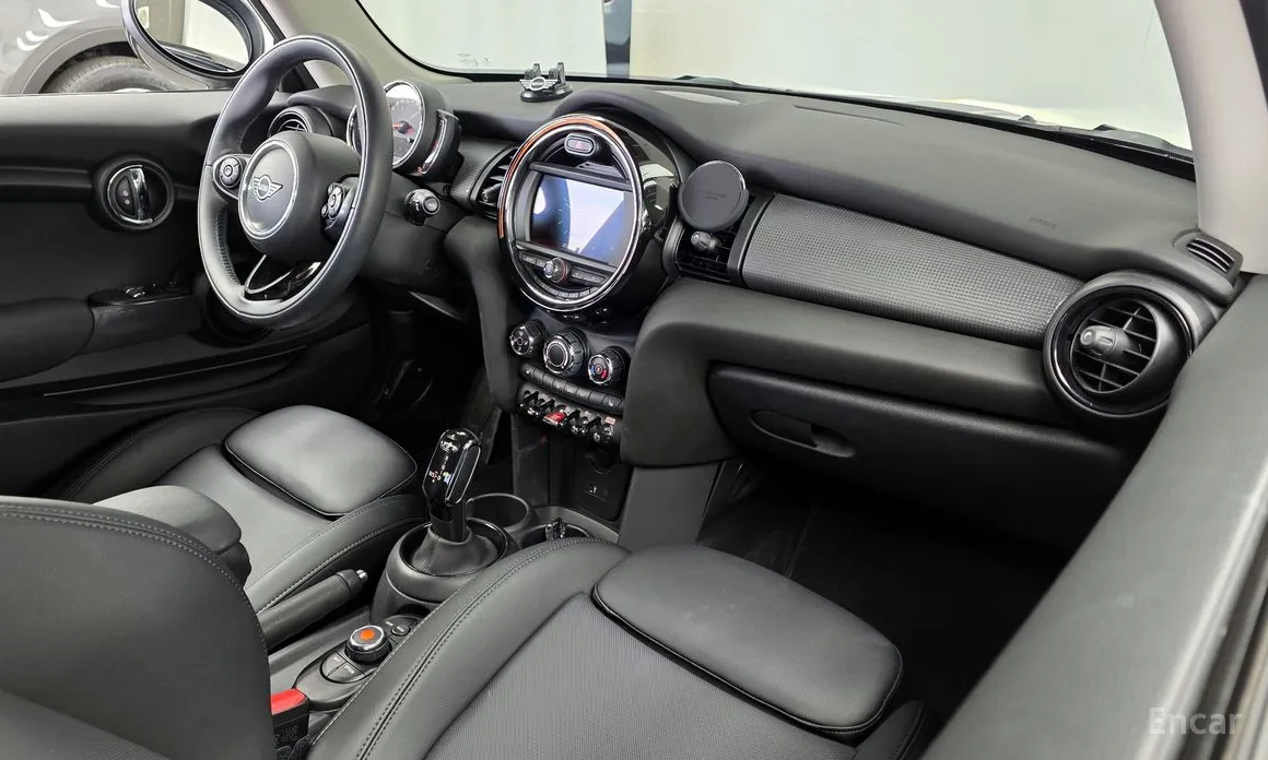 Фото 7 - Mini Cooper